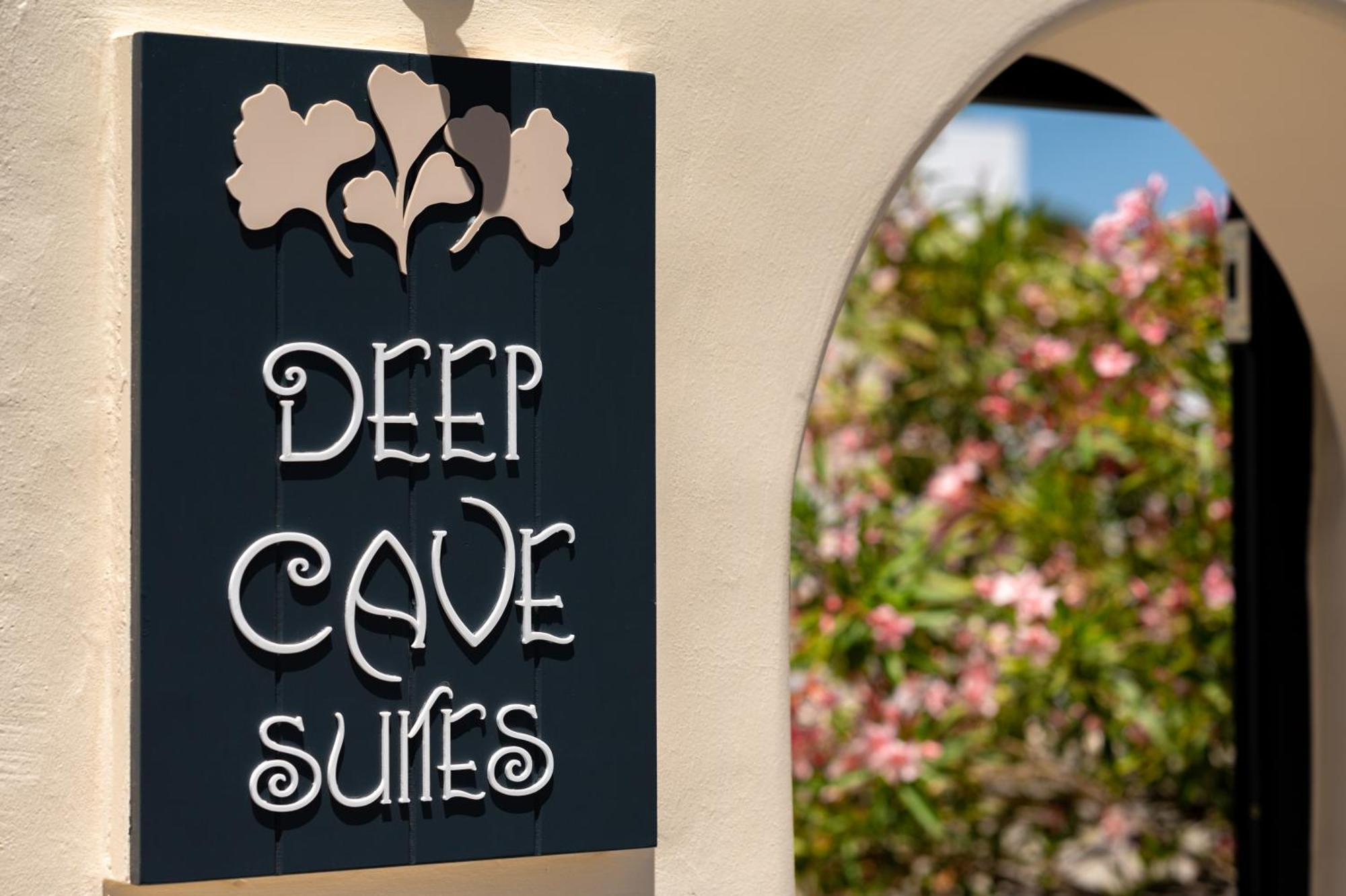 Deep Cave Kontochori Prázdninový dům Fira (Santorini)