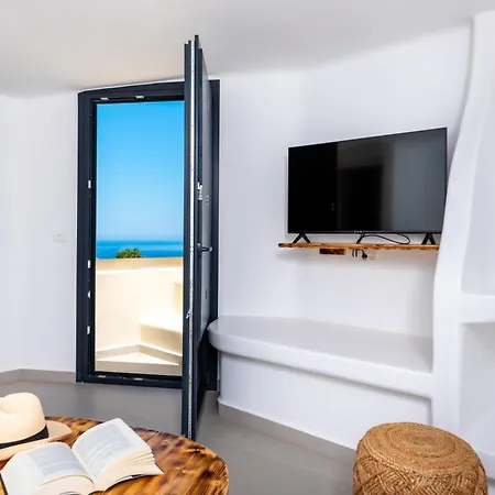 Deep Cave Suites Kontochori Fira  Exterior photo