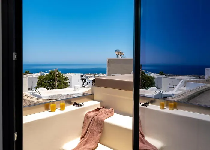 Deep Cave Suites Kontochori