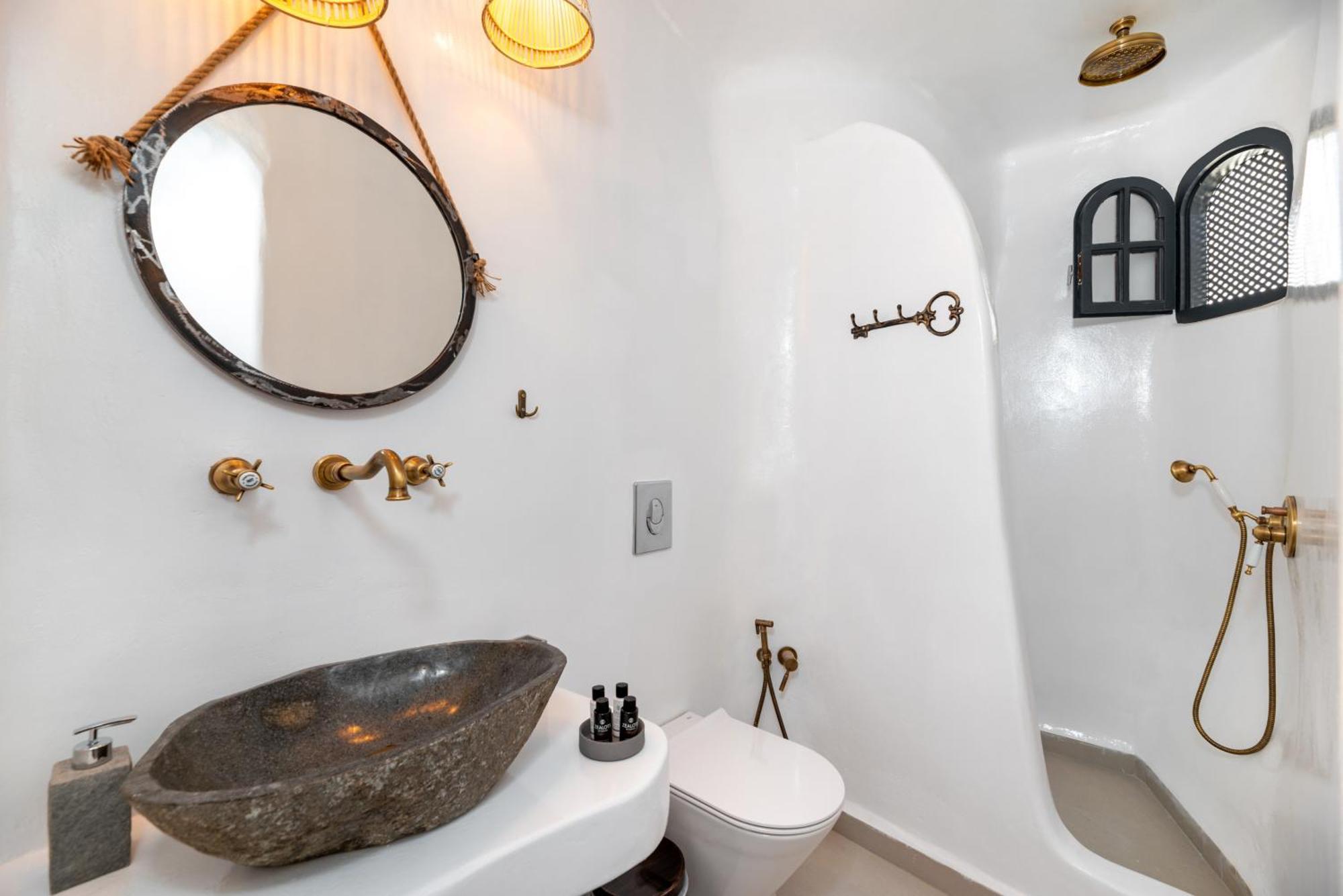Deep Cave Kontochori Holiday home Fira (Santorini)